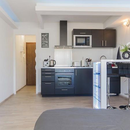 Sweethome Dijon - Black & White Экстерьер фото